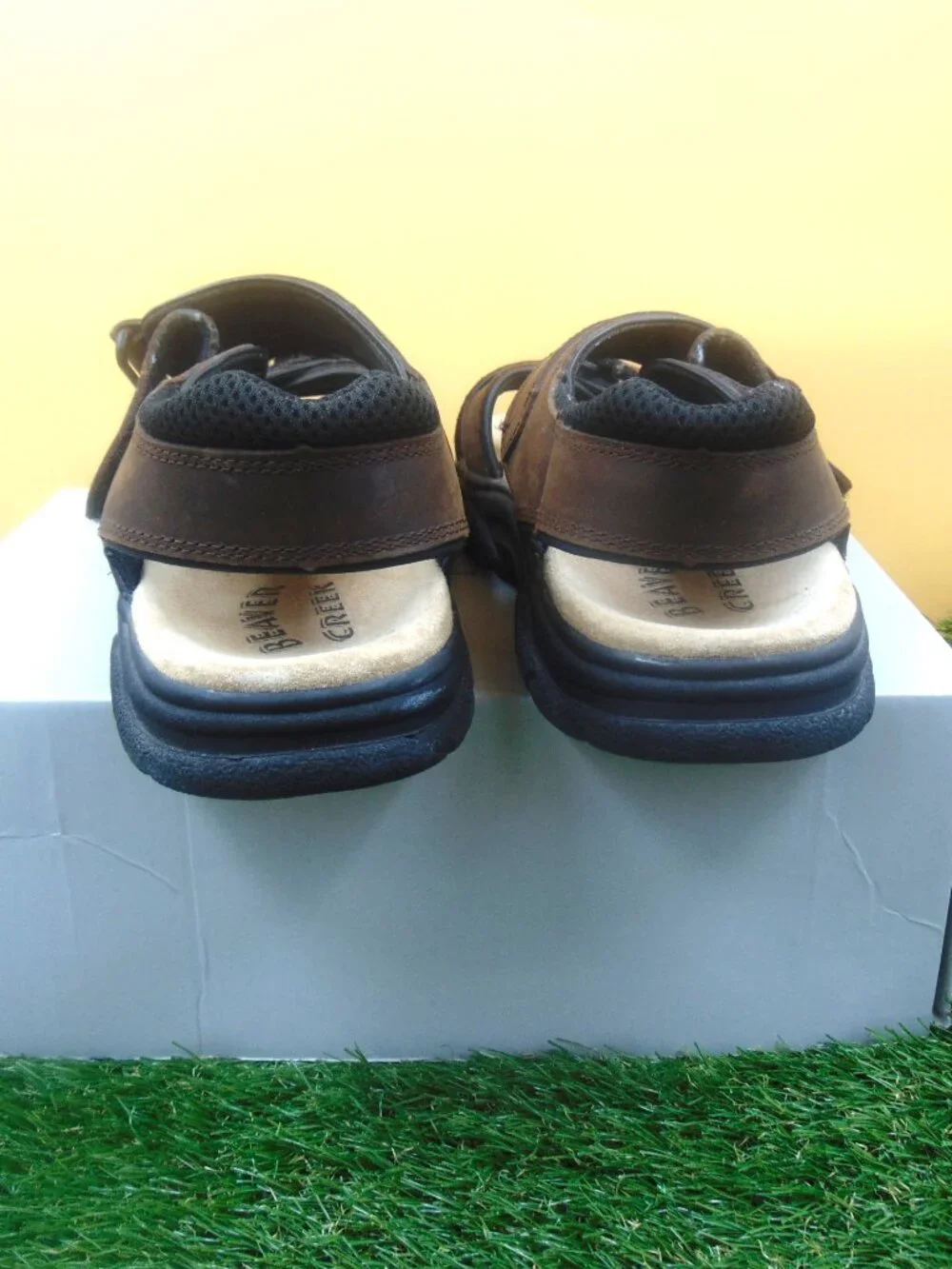 Beaver Creek Mens Sandals Size 10M Brown Leather Comfort Adjustable Straps EUC
